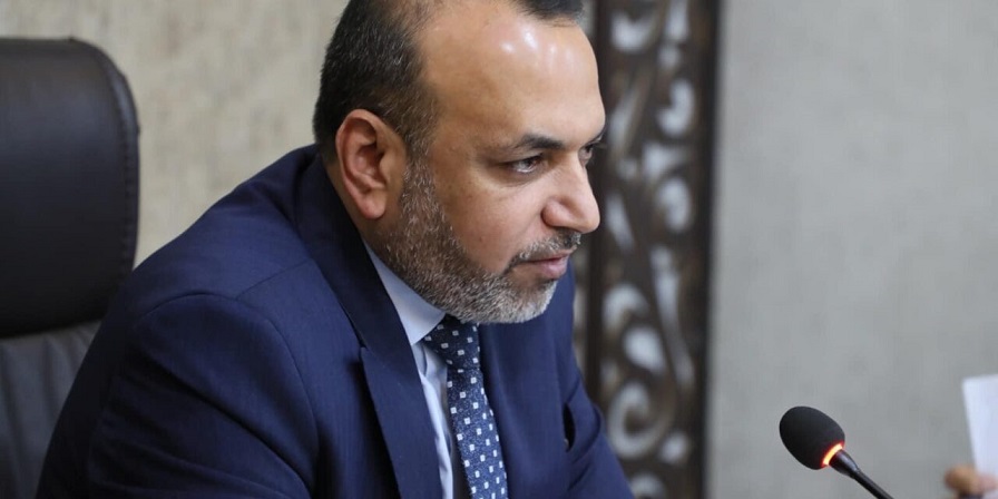 منعاً للاستغلال الانتخابي.. وزير العمل يصدر عدة توجيهات