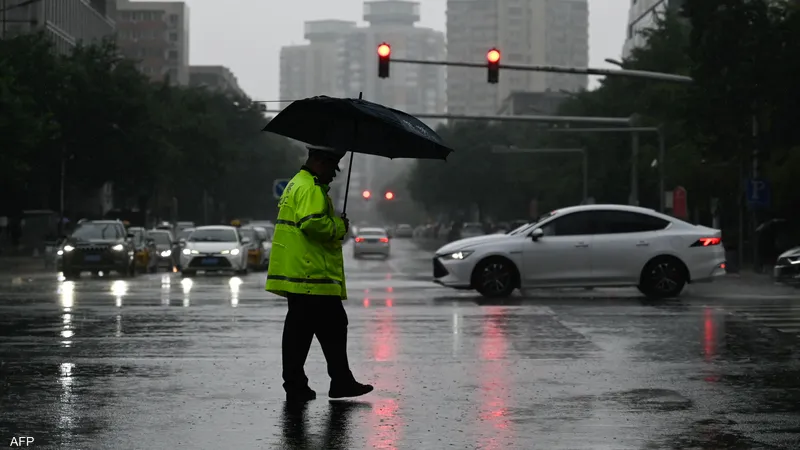 متنبئ جوي: امطار غزيرة وانخفاض في درجات الحرارة خلال منتصف الأسبوع