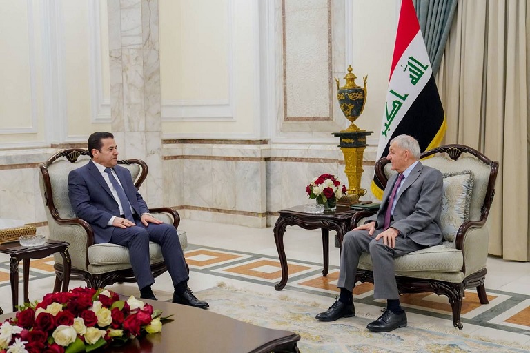 رئيس الجمهورية والاعرجي يبحثان عودة النازحين وتعزيز أمن الحدود