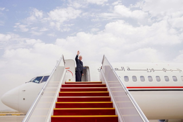 رئيس الجمهورية يغادر بغداد متوجهاً إلى قبرص