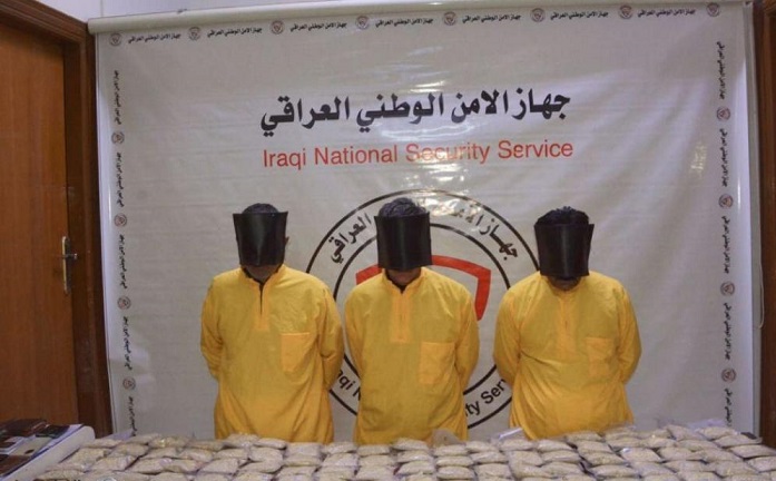 الإطاحة بثلاثة تجار مخدرات بحوزتهم 100 ألف حبة مخدرة